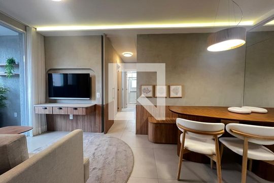 Apartamento à venda com 3 quartos, 168m² em Coração Eucarístico, Belo Horizonte