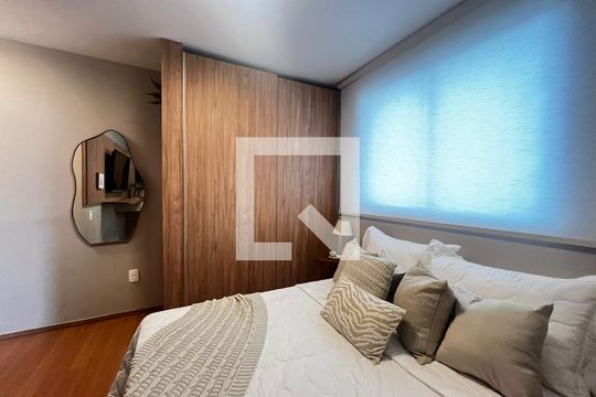Apartamento à venda com 3 quartos, 70m² em Coração Eucarístico, Belo Horizonte
