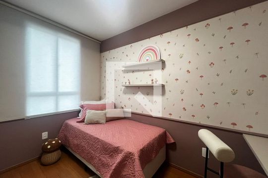 Apartamento à venda com 3 quartos, 70m² em Coração Eucarístico, Belo Horizonte
