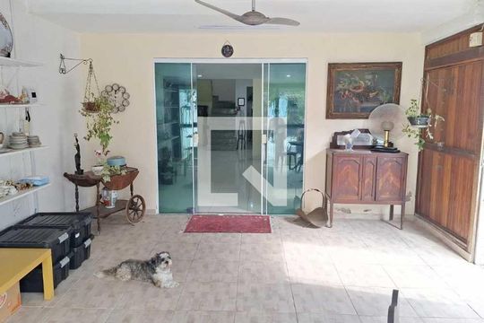 Casa à venda com 3 quartos, 340m² em Anil, Rio de Janeiro