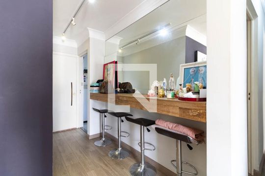 Sala de apartamento à venda com 3 quartos, 65m² em Jardim Botucatu, São Paulo