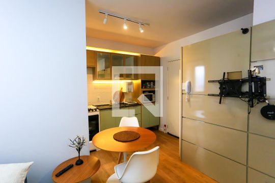 Sala de apartamento à venda com 2 quartos, 36m² em Umarizal, São Paulo