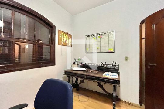 Suite 1 de casa à venda com 4 quartos, 246m² em Mirandópolis, São Paulo