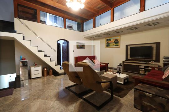 Sala de casa à venda com 3 quartos, 446m² em Parque Luis Mucciolo, São Paulo