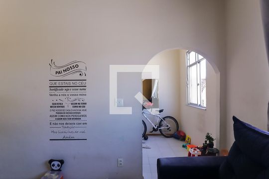 Sala de apartamento à venda com 2 quartos, 60m² em Todos Os Santos, Rio de Janeiro