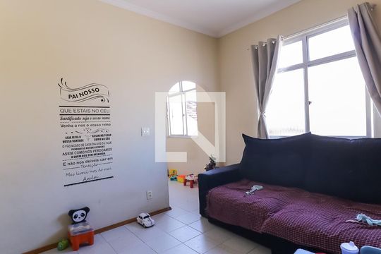 Sala de apartamento à venda com 2 quartos, 60m² em Todos Os Santos, Rio de Janeiro