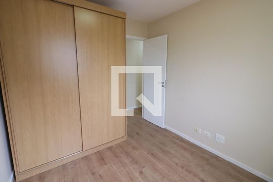 Quarto  de apartamento à venda com 3 quartos, 75m² em Jaguaribe, Osasco