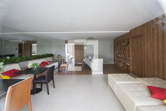 Área comum de kitnet/studio para alugar com 1 quarto, 43m² em Campo Belo, São Paulo