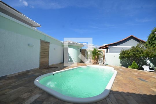 Piscina de casa de condomínio à venda com 3 quartos, 400m² em Campo Grande, Rio de Janeiro