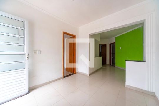 Casa à venda com 2 quartos, 46m² em Parque Capuava, Santo André