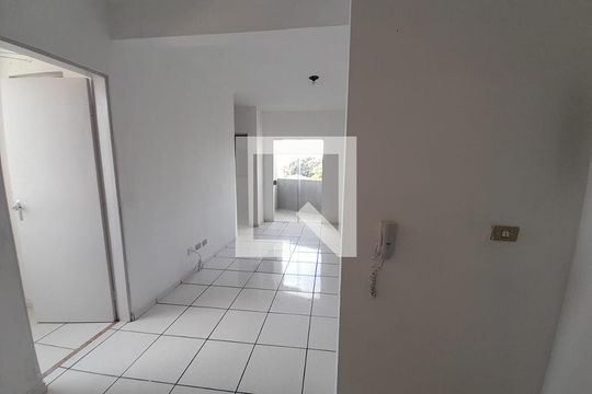 Apartamento para alugar com 2 quartos, 67m² em Jardim Maria Augusta, Taubaté