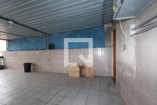 Lavanderia de casa para alugar com 2 quartos, 60m² em Vila Ema, São Paulo