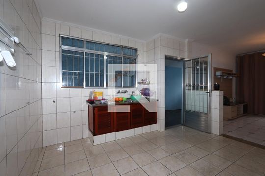 Cozinha de casa à venda com 4 quartos, 126m² em Vila Ema, São Paulo