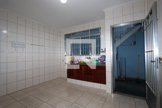 Cozinha de casa à venda com 4 quartos, 126m² em Vila Ema, São Paulo
