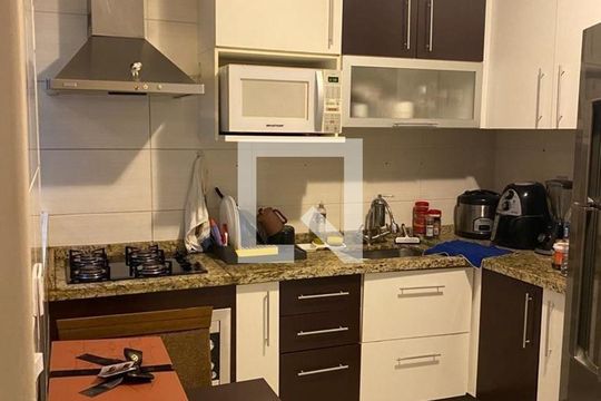 Cozinha de casa de condomínio à venda com 2 quartos, 78m² em Vila Ema, São Paulo
