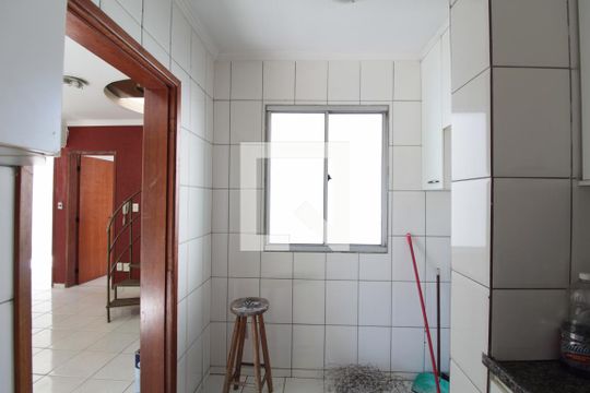 Cozinha de apartamento à venda com 3 quartos, 120m² em Ouro Preto, Belo Horizonte