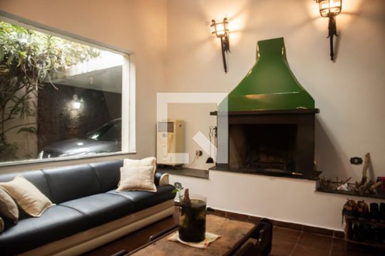 Sala de casa à venda com 5 quartos, 320m² em Mirandópolis, São Paulo