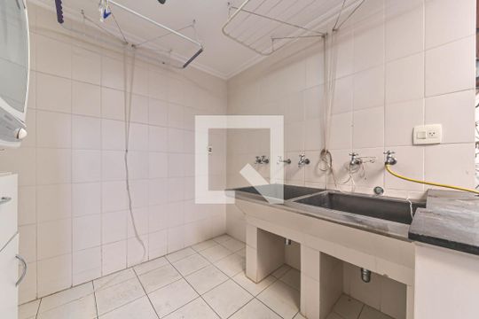 Lavanderia de casa à venda com 3 quartos, 180m² em Itaim Bibi, São Paulo