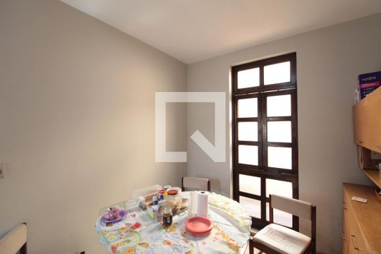 Copa de casa à venda com 3 quartos, 249m² em Ouro Preto, Belo Horizonte