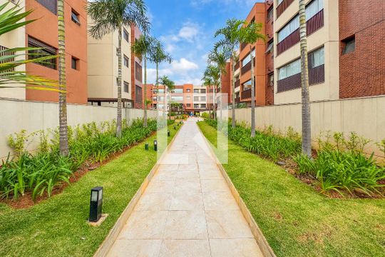 Área comum de apartamento para alugar com 3 quartos, 81m² em Vila Monumento, São Paulo