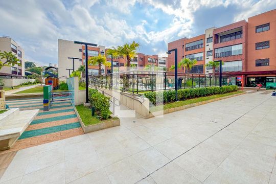 Área comum de apartamento para alugar com 3 quartos, 81m² em Vila Monumento, São Paulo