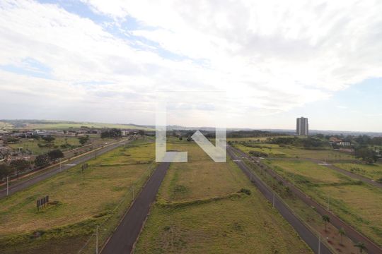 Vista da Suíte 1 de apartamento para alugar com 2 quartos, 65m² em Parque Ribeirao Preto, Ribeirão Preto