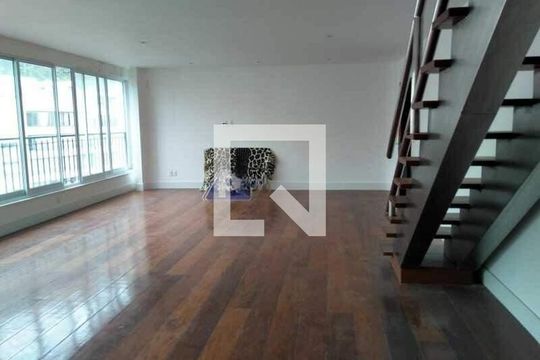 Apartamento à venda com 5 quartos, 320m² em Copacabana, Rio de Janeiro