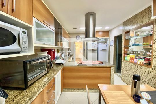 Cozinha de apartamento à venda com 4 quartos, 230m² em Ipanema, Rio de Janeiro