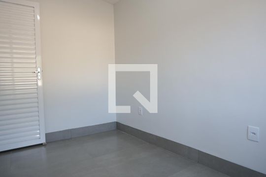 Quarto 2 de casa para alugar com 3 quartos, 80m² em Setor Castelo Branco, Goiânia