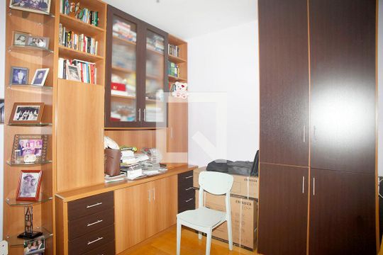 Quarto 1 de apartamento à venda com 3 quartos, 155m² em Farroupilha, Porto Alegre