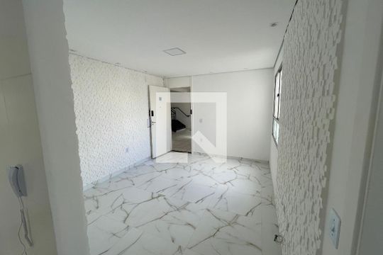 Sala de apartamento para alugar com 2 quartos, 53m² em Jardim Monte Cristo, Suzano