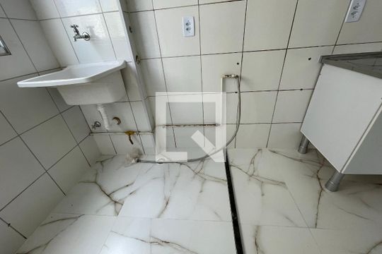 Área de Serviço de apartamento para alugar com 2 quartos, 53m² em Jardim Monte Cristo, Suzano