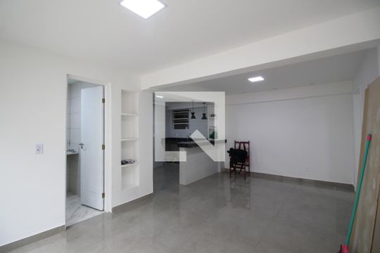 Casa para alugar com 2 quartos, 70m² em Taquara, Rio de Janeiro