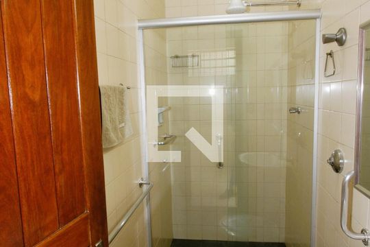 Banheiro de serviço de casa à venda com 4 quartos, 340m² em Barroca, Belo Horizonte