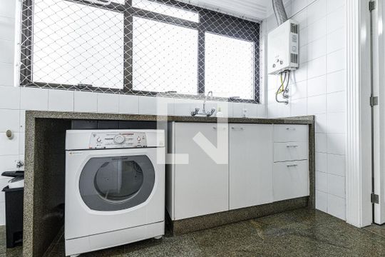 Área de Serviço de apartamento à venda com 5 quartos, 597m² em Auxiliadora, Porto Alegre
