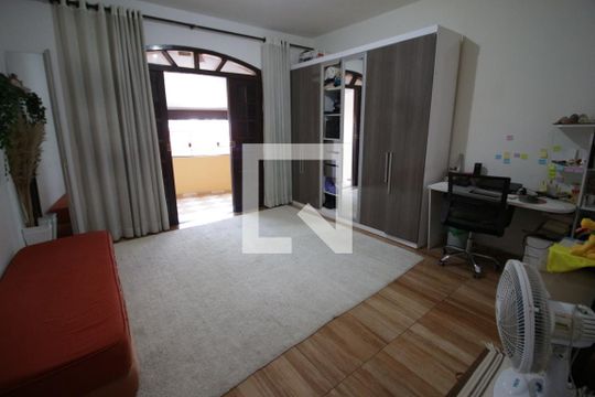 Quarto 1 de casa à venda com 3 quartos, 172m² em Pestana, Osasco
