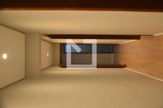 Corredor de apartamento à venda com 2 quartos, 58m² em Utinga, Santo André