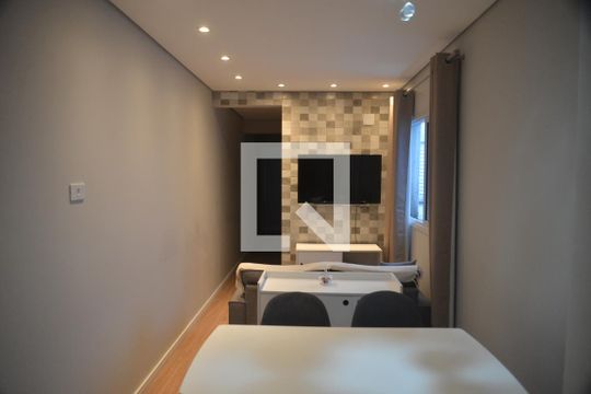Sala de apartamento à venda com 2 quartos, 58m² em Utinga, Santo André