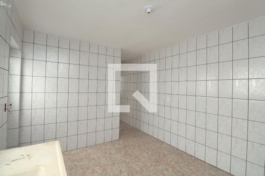 Cozinha de casa para alugar com 2 quartos, 105m² em Vila Sabrina, São Paulo