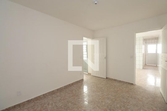 Quarto 1 de casa para alugar com 2 quartos, 105m² em Vila Sabrina, São Paulo