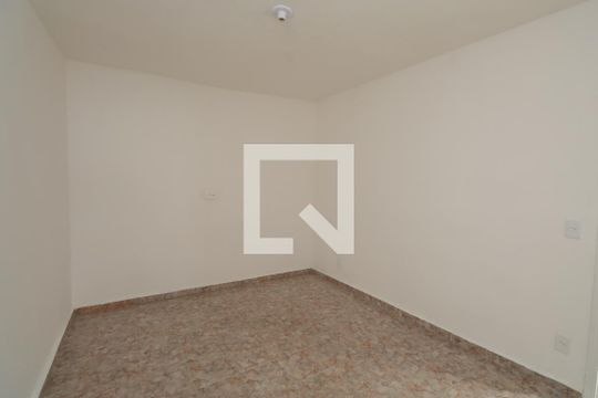 Quarto 1 de casa para alugar com 2 quartos, 105m² em Vila Sabrina, São Paulo