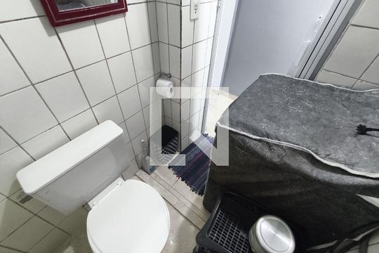 Banheiro de apartamento à venda com 1 quarto, 29m² em Sé, São Paulo