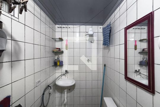 Banheiro de apartamento à venda com 1 quarto, 29m² em Sé, São Paulo