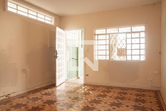 Casa para alugar com 3 quartos, 140m² em Planalto Paulista, São Paulo