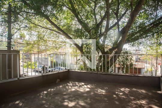 Varanda do Quarto 3 de casa para alugar com 3 quartos, 140m² em Planalto Paulista, São Paulo