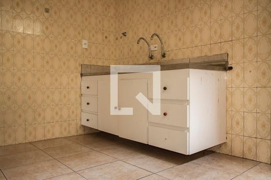 Cozinha de casa para alugar com 3 quartos, 140m² em Planalto Paulista, São Paulo