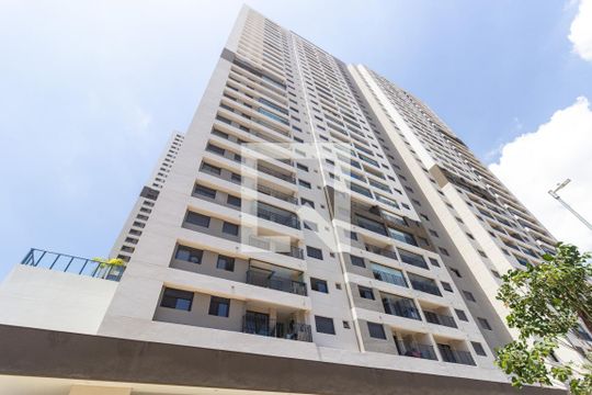 Fachada de apartamento à venda com 2 quartos, 55m² em Vila Anastácio, São Paulo