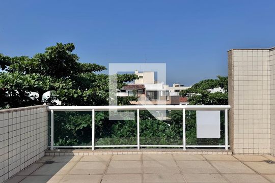 Plaquinha Quinto Andar de apartamento à venda com 3 quartos, 194m² em Recreio dos Bandeirantes, Rio de Janeiro