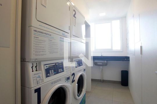 Área Comum - Lavanderia de kitnet/studio à venda com 1 quarto, 28m² em Centro Histórico, Porto Alegre