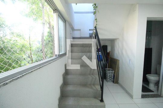 Área de serviço - Escada de casa de condomínio à venda com 4 quartos, 140m² em Freguesia (jacarepaguá), Rio de Janeiro